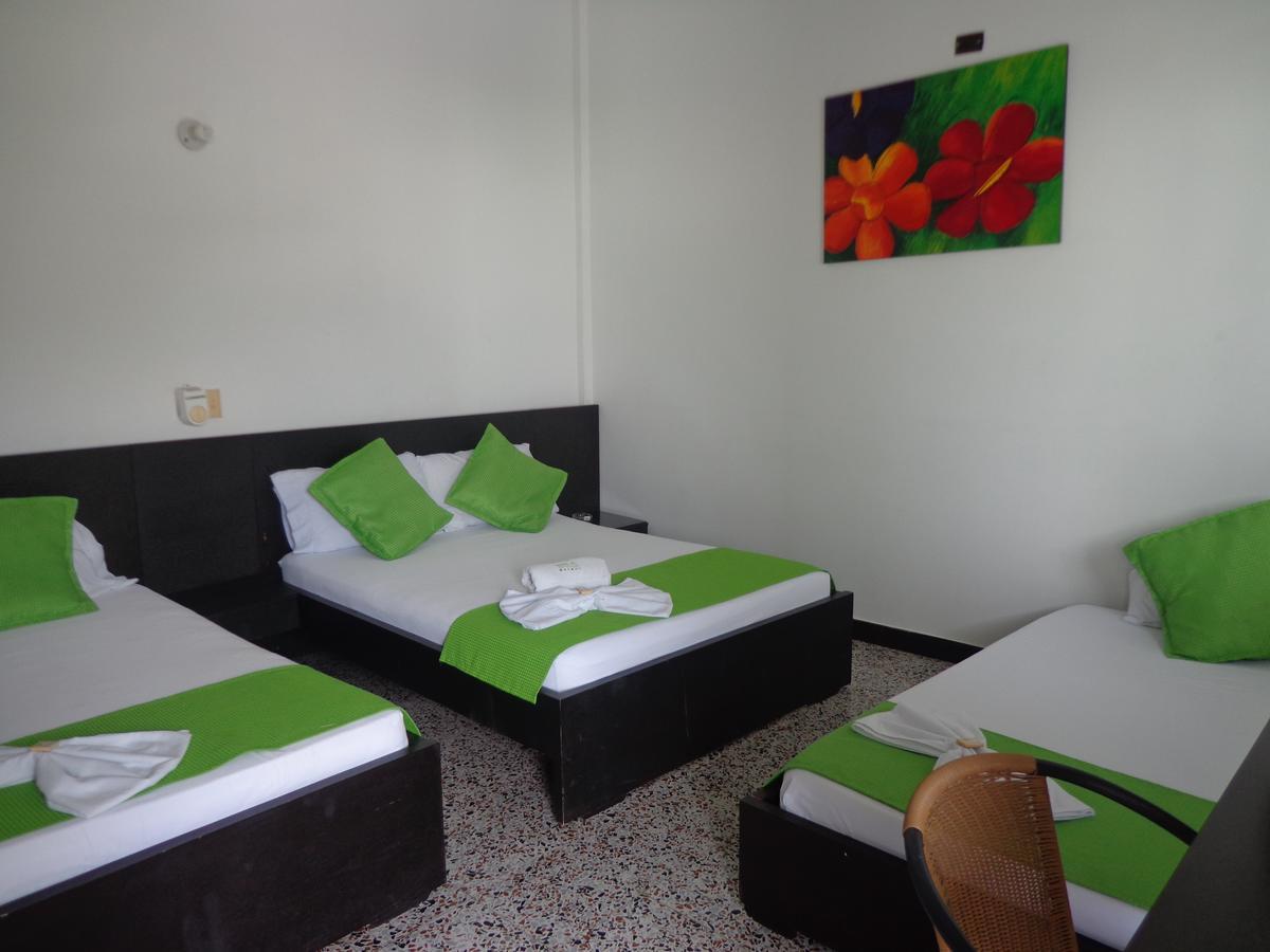Hotel Chicala Salgar Puerto Salgar Pokoj fotografie